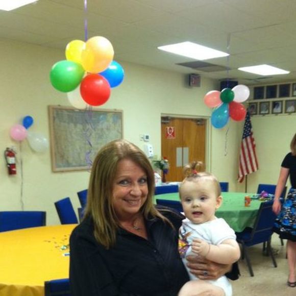 Meet your Posher, Cynthia - Picture 1 of 1